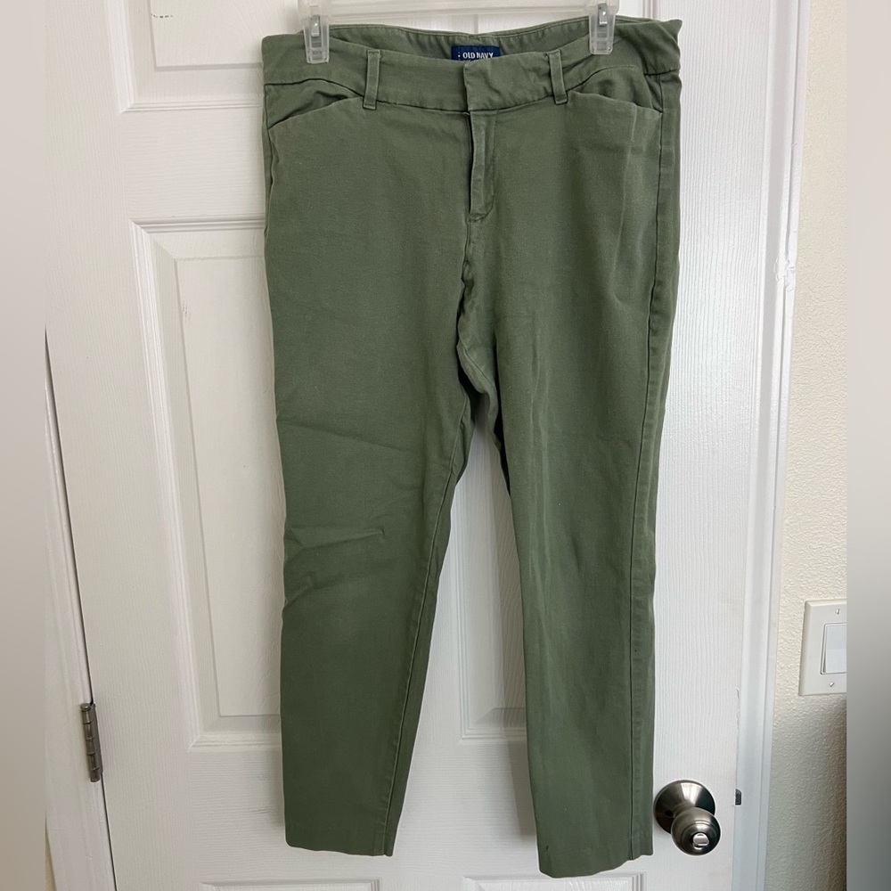 Mid rise pixie pant